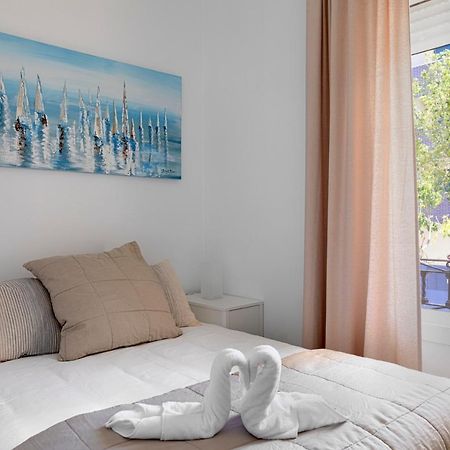 Homeabout Juan De Austria Apartments Malaga Exterior photo
