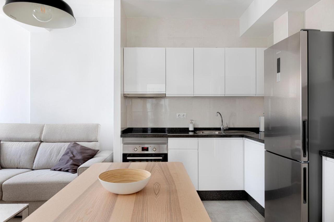 Homeabout Juan De Austria Apartments Malaga Exterior photo