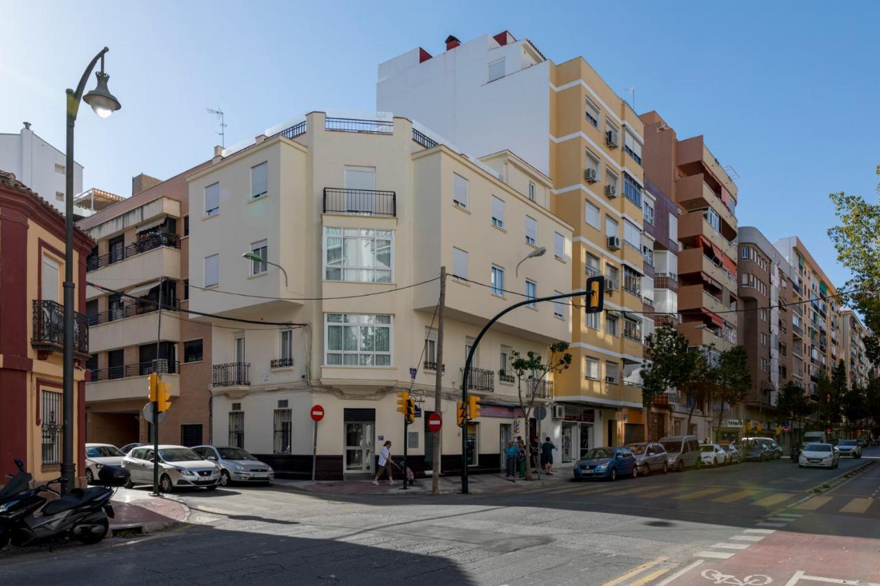 Homeabout Juan De Austria Apartments Malaga Exterior photo